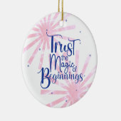 Magic of Beginnings Fun Blue Typography Keramisch Ornament (Rechts)