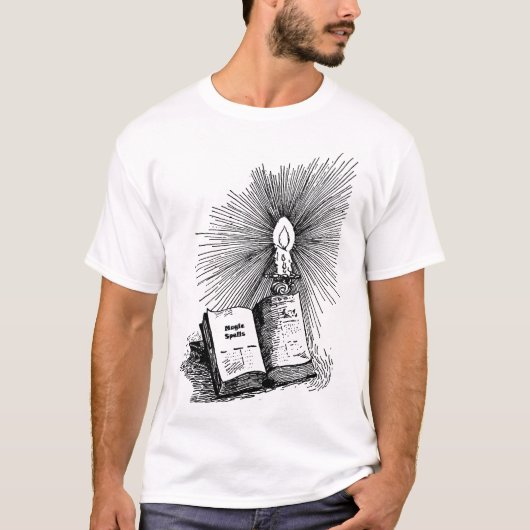 Magic Spells Book Candle Witchcraft T-shirt (Voorkant)