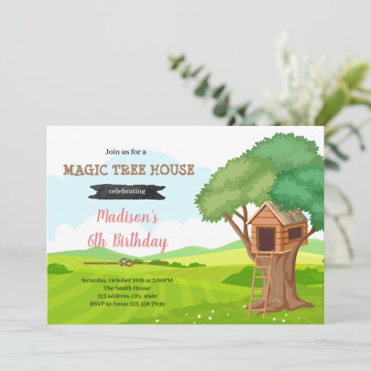 Magic Treehouse verjaardagsuitnodiging Kaart (Staand voorkant)