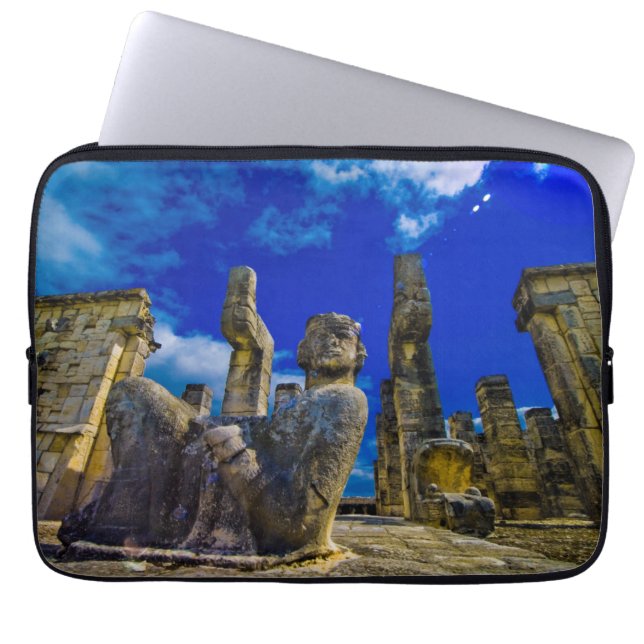 Magic Warrior Laptop Sleeve (Voorkant)