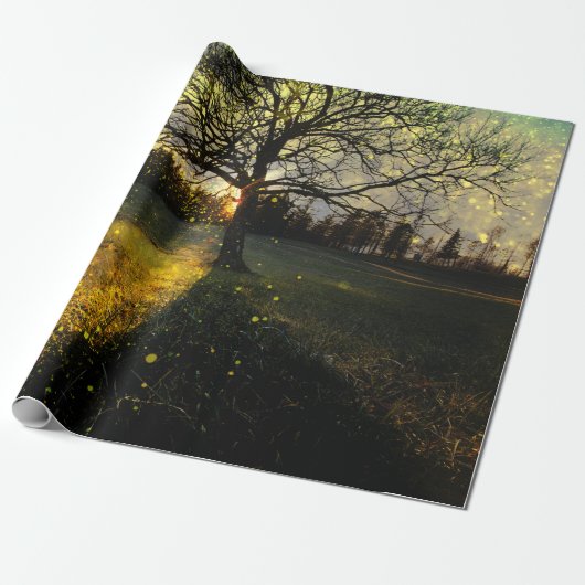 Magical fireflies dreamy landscape cadeaupapier (Uitgerold)