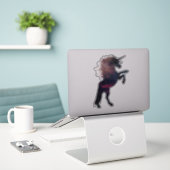 Magical Space Unicorn Sticker (Laptop op bureau)