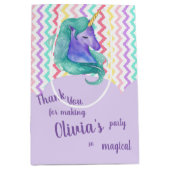 Magical Unicorn Chevron Pastel Kids Birthday Favor Medium Cadeauzakje (Voorkant)