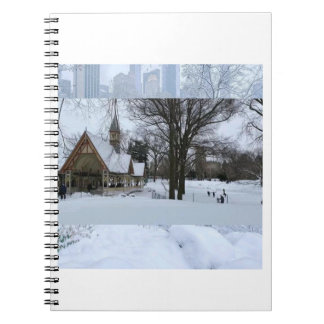 Magical Urban Snow Scene – Winter in the City Notitieboek