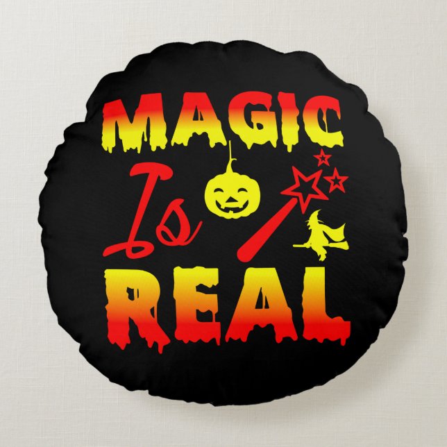 Magie Is Echte Halloween Pompoen Heks Toverstaf   Rond Kussen (Voorkant)
