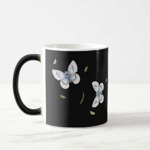 Magisch blauw en Cream Butterflies in Flight Black Magische Mok