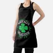 Magisch Delicious Fun St Patricks Day Shamrock Schort (Insitu)