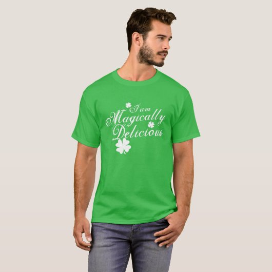 "Magisch Delicious" T-shirt (Voorkant volledig)