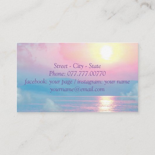 Magisch landschap in roze zonnebank visitekaartje (Achterkant)