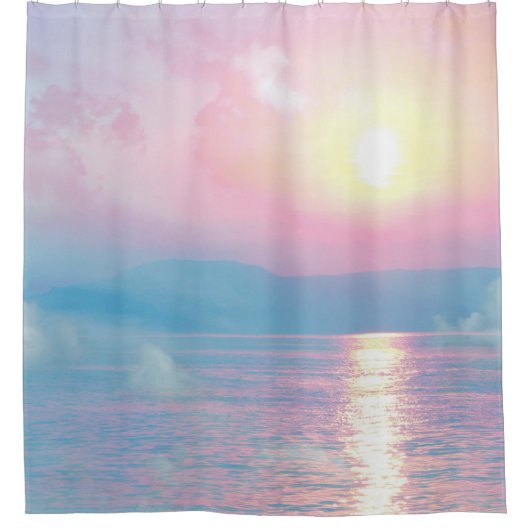 Magisch landschap in roze zonsondergang douchegordijn (Voorkant)