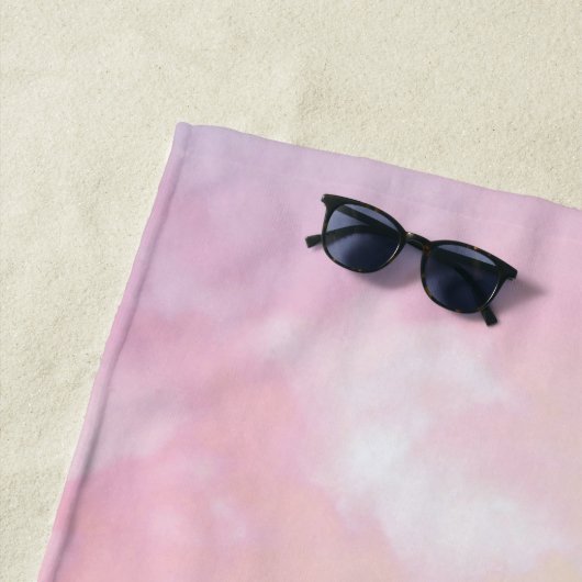 Magisch landschap in roze zonsondergang strandlaken (In situ)