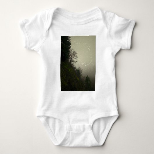 Magisch Mist Bos Heuvel Romper (Voorkant)