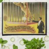 Magisch Poster, Magische Bancroft en Lion Theedoek (Gevouwen)