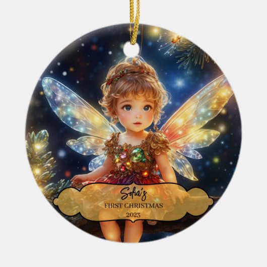 Magische Baby Fairy met vleugels in een kerstboom Keramisch Ornament (Voorkant)