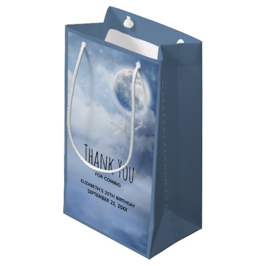 Magische blauwe hemel met vliegende zwanen Dank u Klein Cadeauzakje (Voorkant Gekanteld)