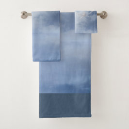 Magische blauwe hemel met vliegende zwemmen bad handdoek