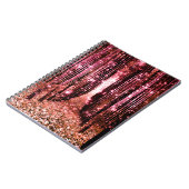 Magische bos perzik roze notitieboek (Linkerzijde)