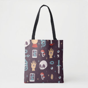 Magische elementen: schedel, tarot naadloos tote bag