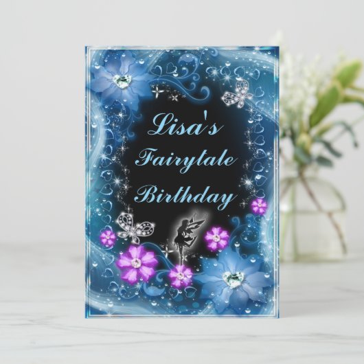 Magische fee en vlinders blauwe bloemen verjaardag kaart (Staand voorkant)