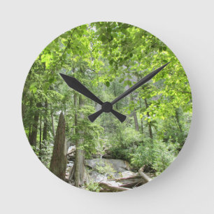 Magische Green Forest Scene.   Ronde Klok