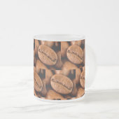 Magische koffiebonen matglas koffiemok (Voorkant rechts)