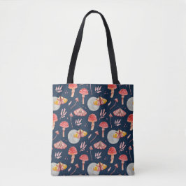 Magische mot en paddenstoelpatroon. Woodland nacht Tote Bag