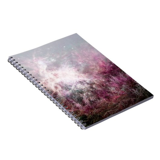 Magische Paarse Pixie Dust Nebula Wilderheid Notitieboek (Rechterzijde)