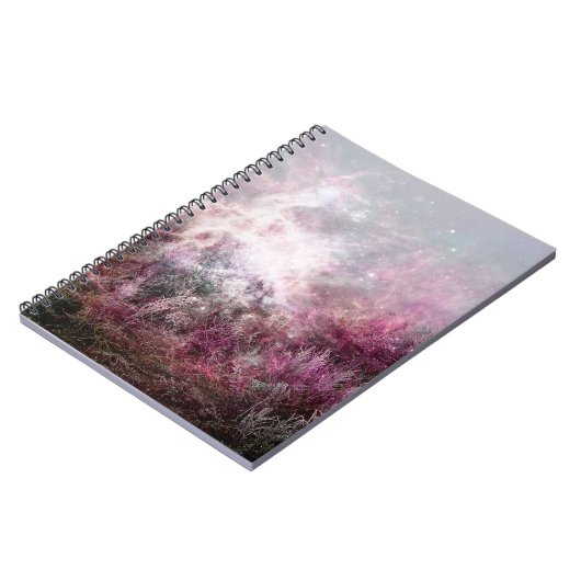 Magische Paarse Pixie Dust Nebula Wilderheid Notitieboek (Linkerzijde)