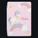 Magische regenboog Unicorn roze gepersonaliseerd iPad Pro Cover<br><div class="desc">Een schattige eenhoorn roze schild met sterren en een regenboog. Pas haar naam aan om een leuk cadeau voor een meisje te maken!</div>