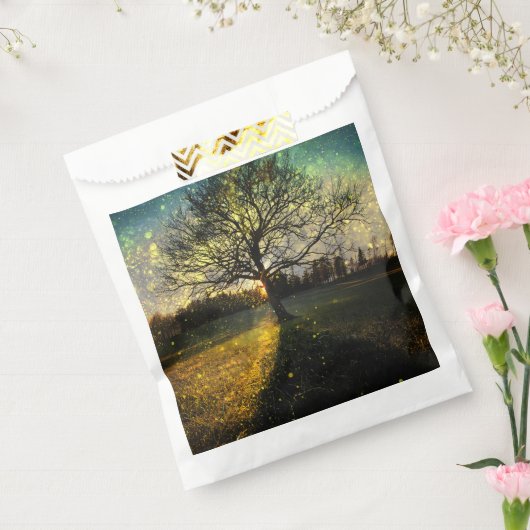 Magische vuurvliegjes droomachtig landschap bedankzakje (Gezegeld)