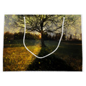 Magische vuurvliegjes droomachtig landschap groot cadeauzakje (Voorkant)