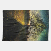 Magische vuurvliegjes droomachtig landschap theedoek (Horizontaal)