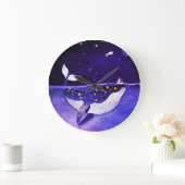 Magische walvis: donkere oceaan nacht grote klok (Huis)