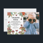 Magische Waterverf Ladybug Girl Birthday Foto Bedankkaart<br><div class="desc">Super schattige magische foto van het meisje op het verjaardagsfeestje, bedankt je kaart. In het ontwerp staan een foto van het verjaardagskind, kleurrijke bloemen, groenbladerij en faux goudaccenten, schattige kleine rode ladybugs, paddenstoelen en een klein sprookje. Ideaal voor een kleine dame's eerste verjaardag, maar ook voor elke leeftijd. De moderne...</div>