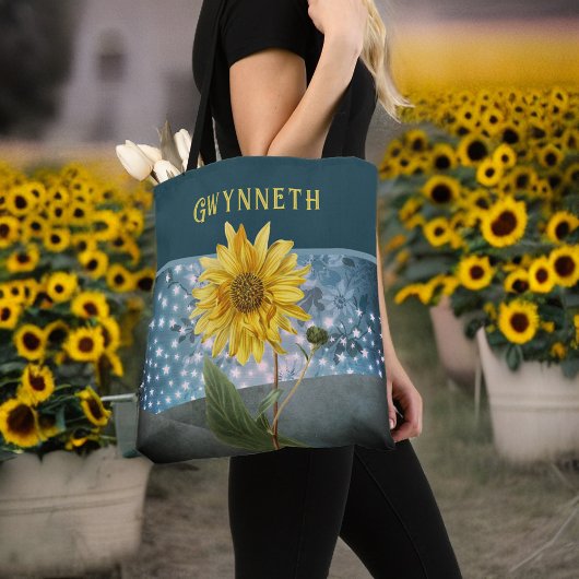 Magische Zonnebloem met Blauwgroen Sterrenhemel Mo Tote Bag