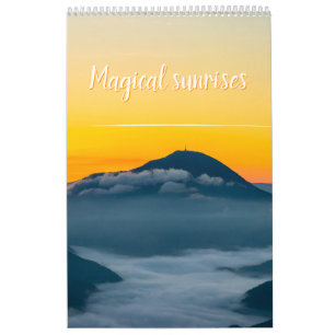 Magische zonsopgangen berglandschap foto kalender