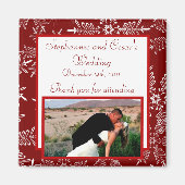 Magneet 5x5 cm kerst rood sneeuwvlokken aankondigi (Voorkant)