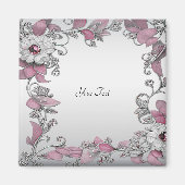 Magneet met roze zilver witte bloem (Voorkant)