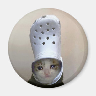 Magnet Crying Cat Croc Pet Meme
