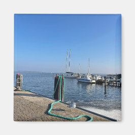 Magnet mit Möwe am Hafenufer