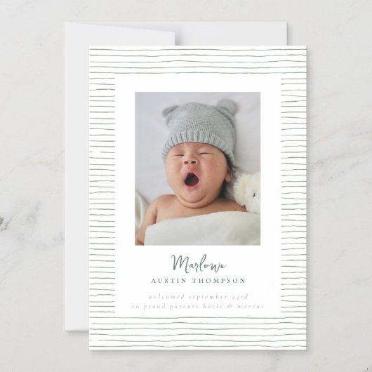 Magnetische Classic Groen Gestreepte Geboorte Aank Magnetische Uitnodiging (Voorkant)