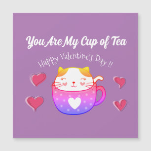 Magnetische kaart met een kat in een theekopje