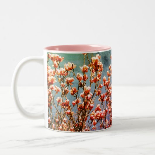 Magnolia Blossom Blue Sky Floral Art Tweekleurige Koffiemok (Links)