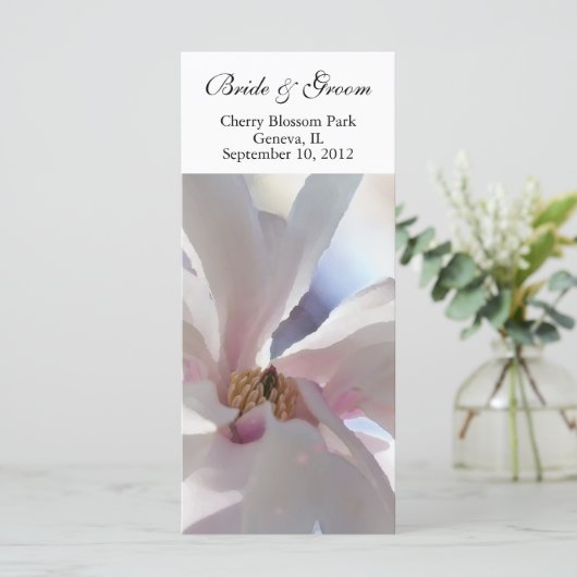 Magnolia Blossom Wedding Program Kaart (Staand voorkant)