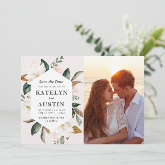 magnolia blush floral photosave the date save the date (Staand voorkant)