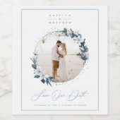 Magnolia & Dusty Blue Circle Foto De datum opslaan Wijn Etiket (Enkel label)