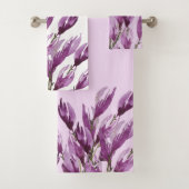 Magnolia Floral Waterverf Violet Blush Bad Handdoek (Insitu)
