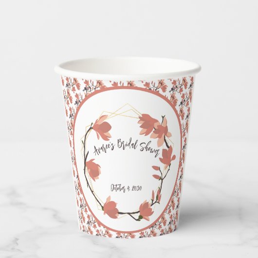 Magnolia Flowers in Coral Vrijgezellenfeest Papieren Bekers (Voorkant)