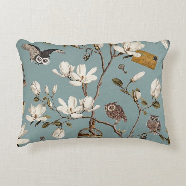 Magnolia Grove with Owls in Duck egg blue Accent Kussen (Voorkant)