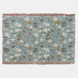 Magnolia Grove with Owls in Duck egg blue Deken